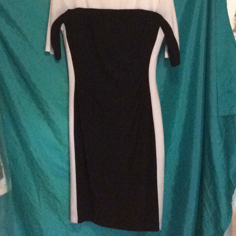 Ralph Lauren Dress size 6 black and ivory.     B35 - Picture 3 of 4